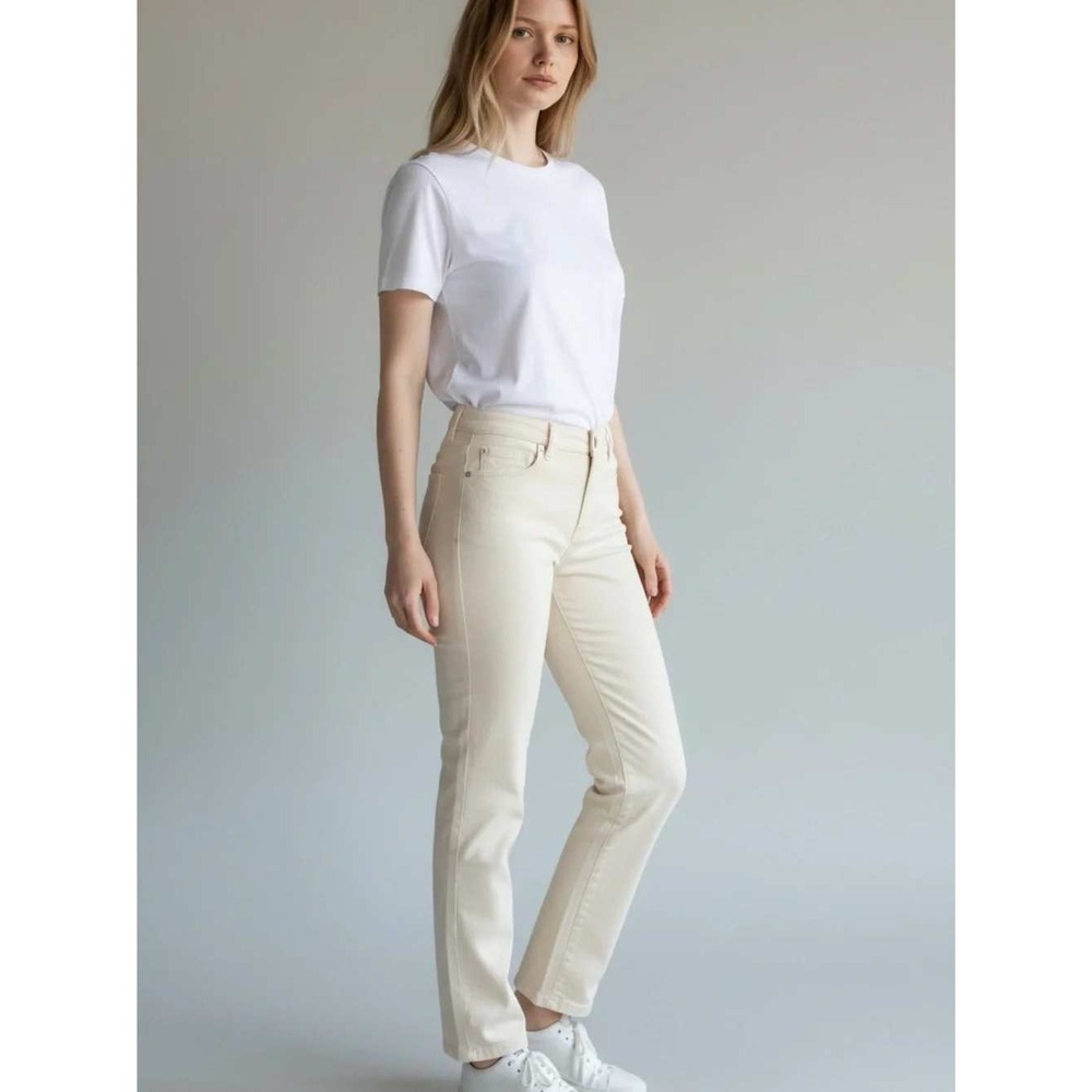 Eileen Fisher 4 Cream Organic Cotton Stretch Denim Slim Straight Leg Jeans